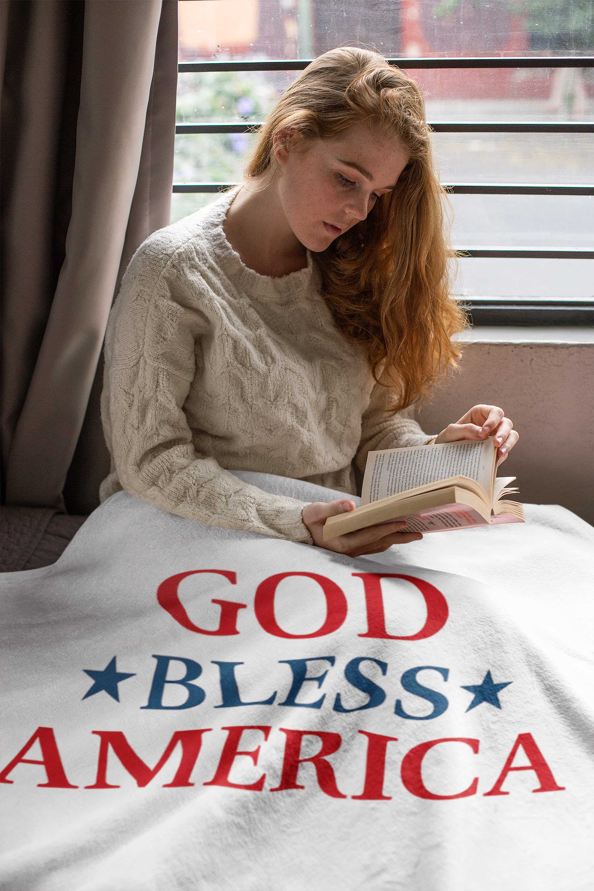 God Bless America Plush Velveteen Blanket — Patriotic Throw