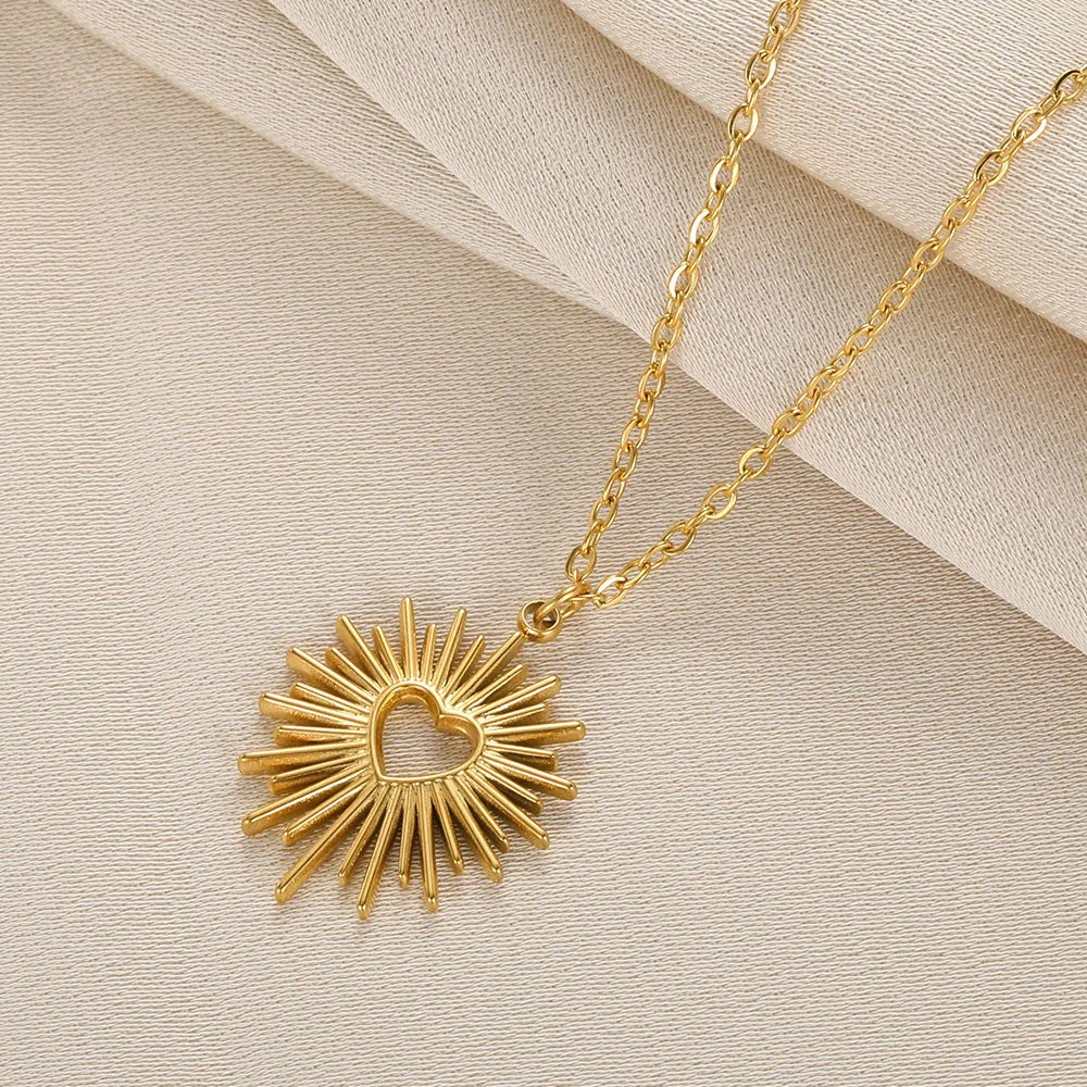 Christian Cross Pendant Necklace — Stainless Steel Faith Chain (Unisex)